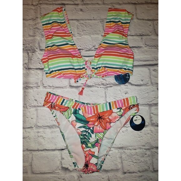 Decree Other - NWT Decree Women's Size Medium 2pc Bikini Swimsuit Scrunch Butt Bottoms